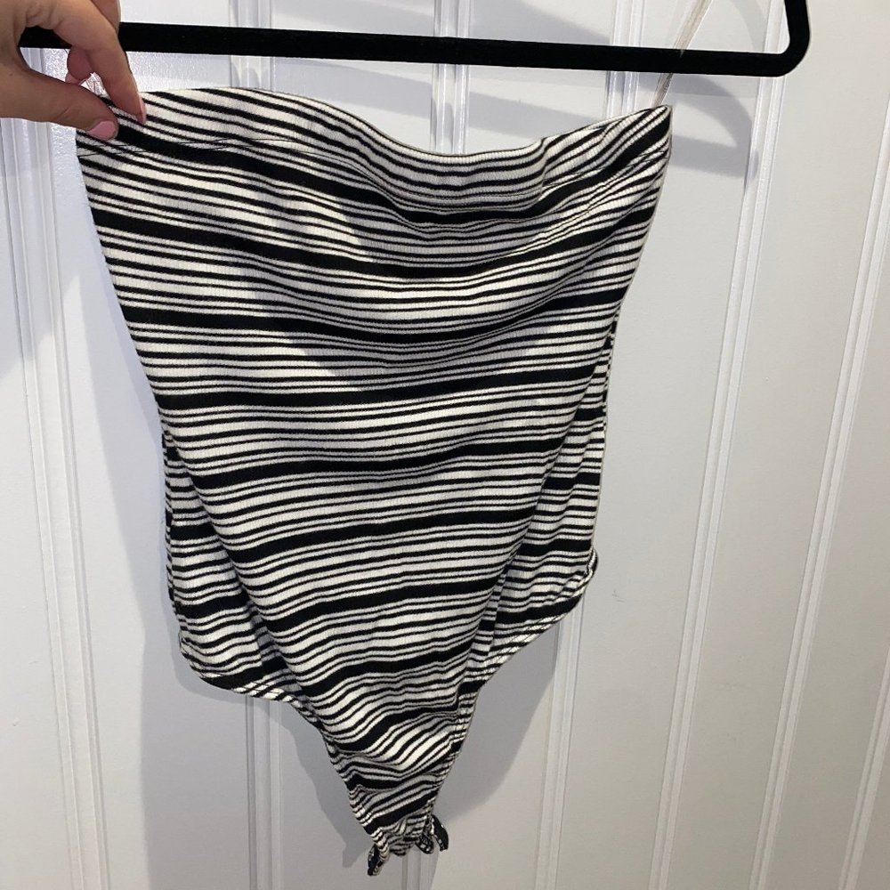 Black and White Striped Strapless Bodysuit